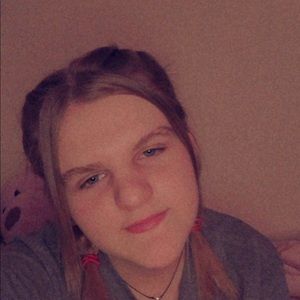 Meet your Posher, Macie